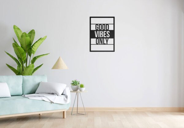 Muurdecoratie paneel met tekst good vibes only op hout